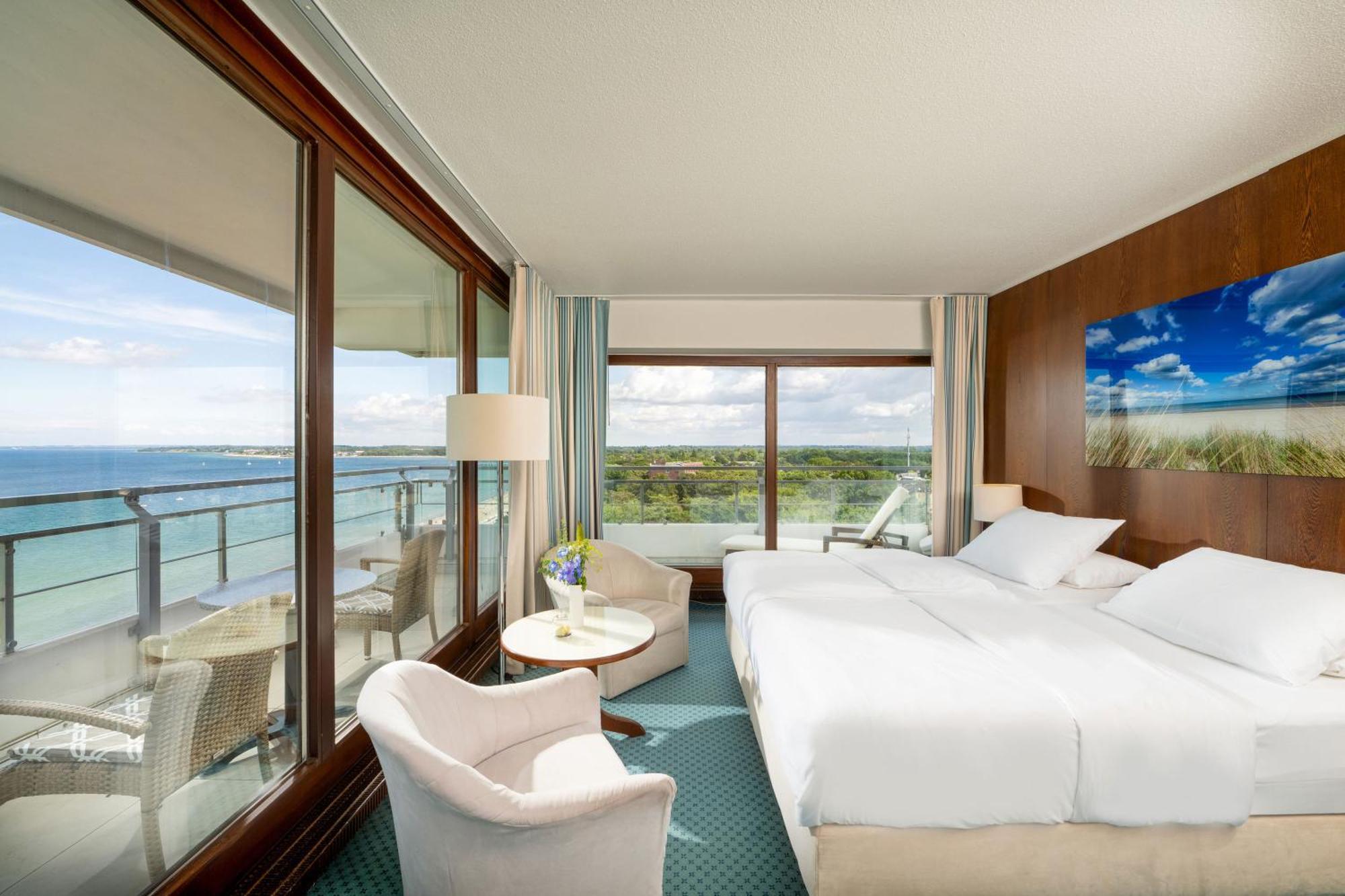 Superior Double Corner Room Lake View